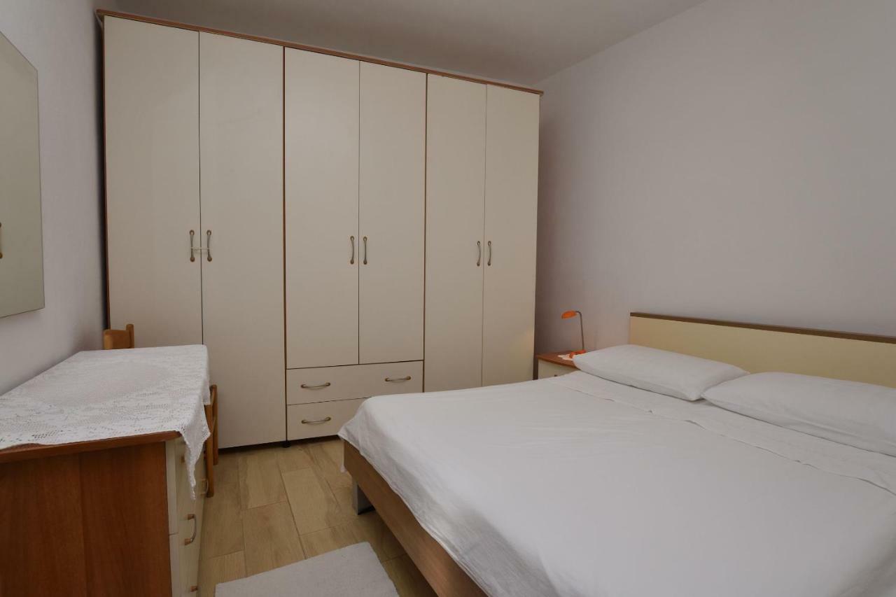 Apartment Milka Primošten Eksteriør billede